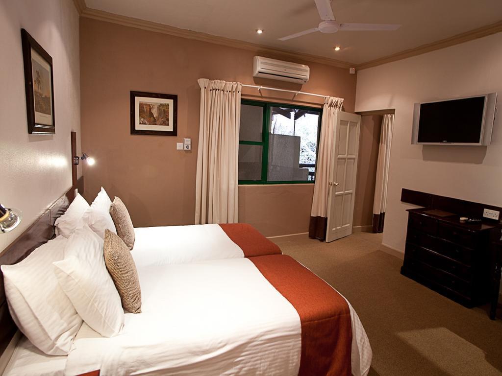 Diggers Inn Francistown Zimmer foto