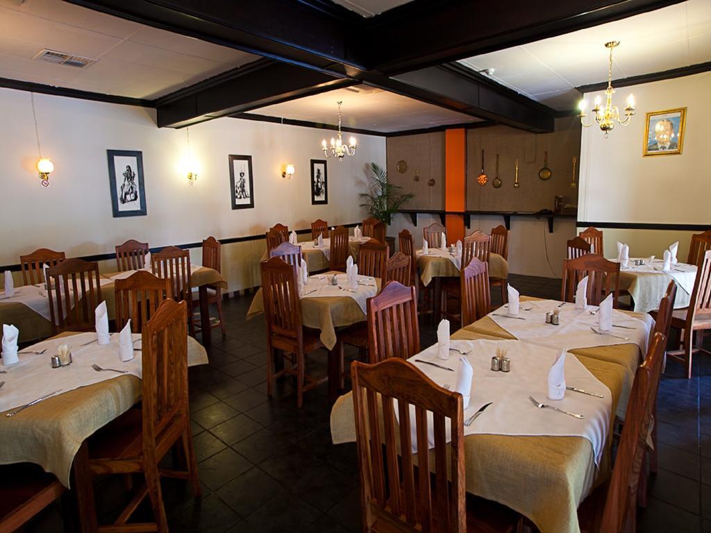 Diggers Inn Francistown Exterior foto